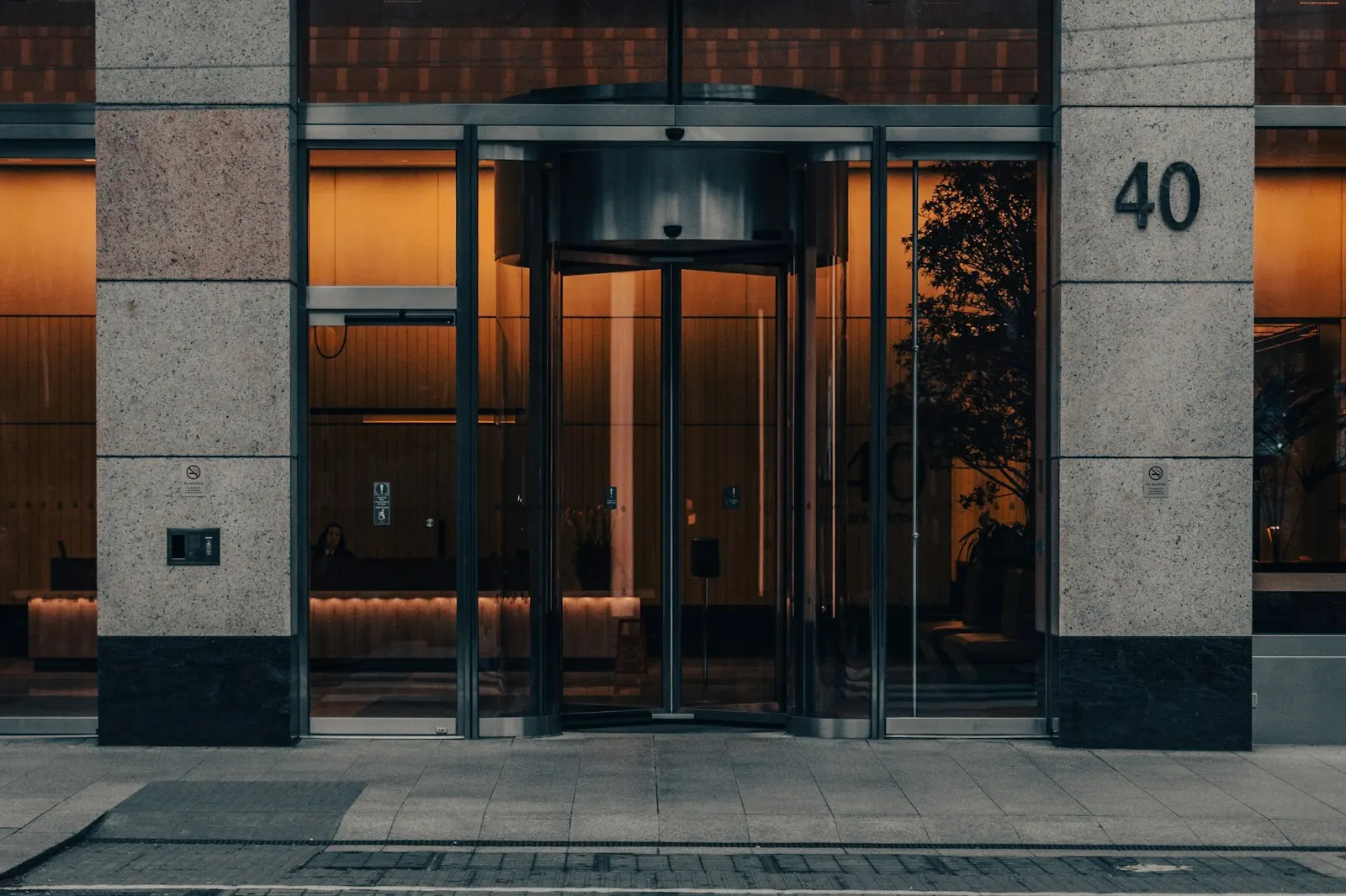 Entrée d’un bâtiment